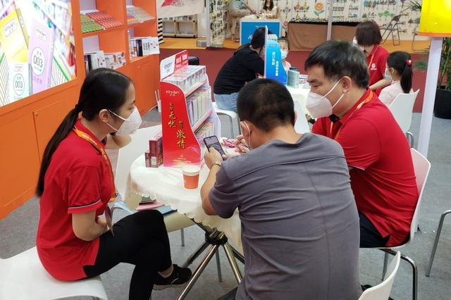 不起眼商品“錢”景無限！冷門商機驚艷上海百貨會