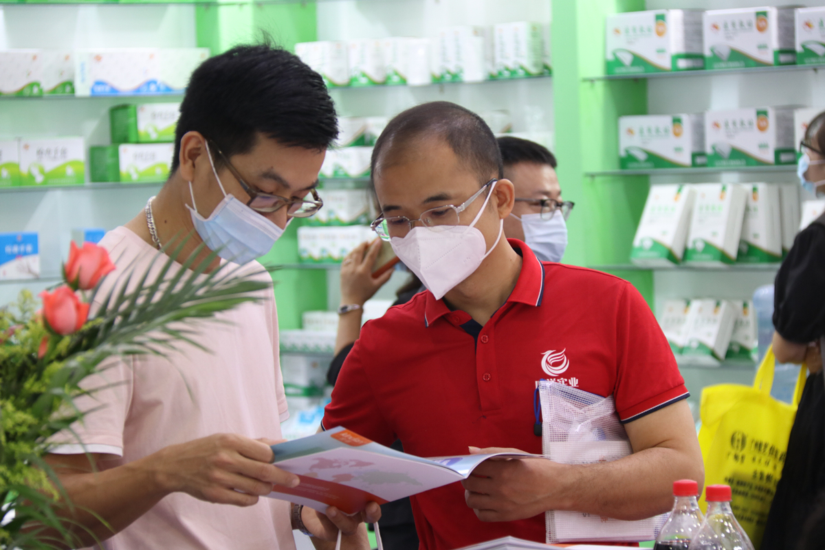現(xiàn)場直擊第83屆國藥會(huì)！火爆人氣, 見證廣東康祥品牌實(shí)力(圖11)